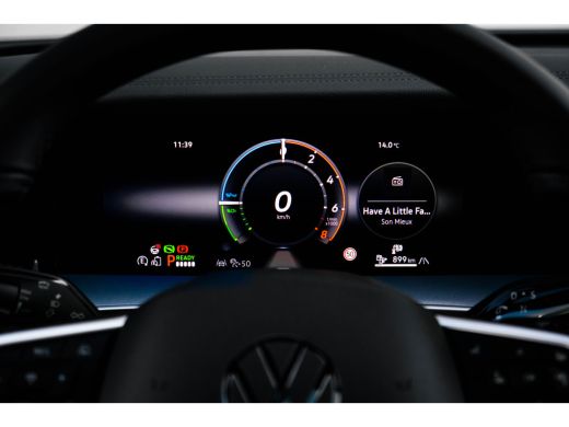 Volkswagen Tayron R-Line Edition | 'App-Connect' draadloze smartphone integratie | Automatische afstandsregeling (A... ActivLease financial lease
