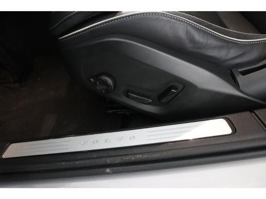 Volvo  V60 T6 AWD Plus Dark | 360 camera | Stoel + Stuurverwarming |  Harman Kardon | ActivLease financial lease