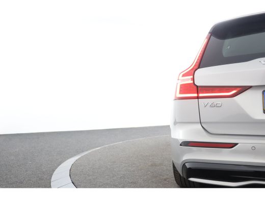 Volvo  V60 T6 AWD Plus Dark | 360 camera | Stoel + Stuurverwarming |  Harman Kardon | ActivLease financial lease