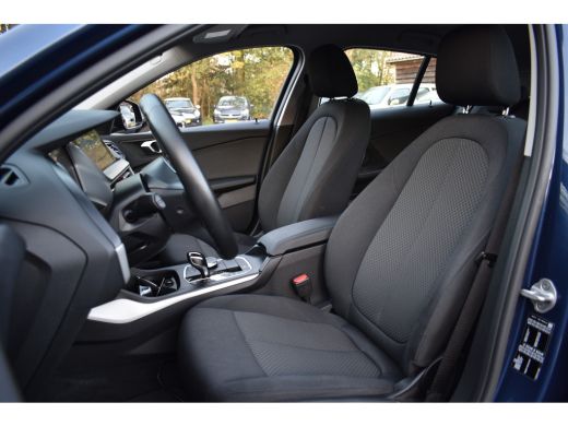 BMW 1 Serie 118IA 140PK AUT. EXECUTIVE EDITION HEAD-UP/NAVI/CAMERA ActivLease financial lease