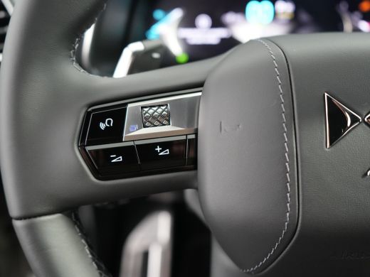 DS DS 7 &Eacute;toile | 10" capacitive touchscreen (personaliseerbaar) | 20" lichtmetalen velgen TOKYO | DS IRIS... ActivLease financial lease