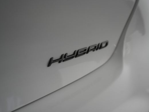 Peugeot 208 Style | Dashboard en deurpanelen in kunststof met carboneffect | Ecoled koplampen | Elektrisch ve... ActivLease financial lease