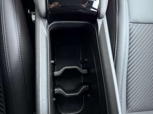 Alfa Romeo Junior Elettrica Speciale | 10,25" digitaal instrumentarium | 100 kW DC snellader | 11 kW boordlader ActivLease financial lease