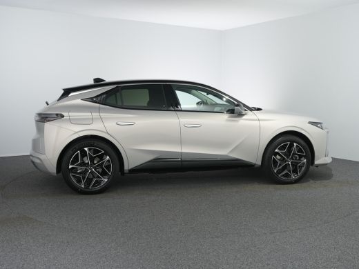 DS N&deg;4 &Eacute;toile | 10" capacitive touchscreen (personaliseerbaar) | 6 voudig elektrisch verstelbare passagi... ActivLease financial lease