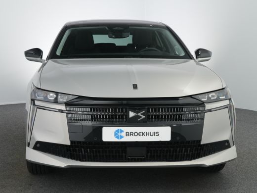 DS N&deg;4 &Eacute;toile | 10" capacitive touchscreen (personaliseerbaar) | 6 voudig elektrisch verstelbare passagi... ActivLease financial lease