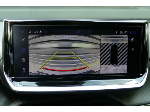 Peugeot 2008 GT | Active Safety Brake met camera en radar (automatisch noodremsysteem) met Distance Alert (waa... ActivLease financial lease