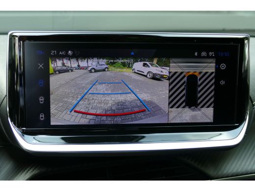 Peugeot 2008 GT | Active Safety Brake met camera en radar (automatisch noodremsysteem) met Distance Alert (waa... ActivLease financial lease
