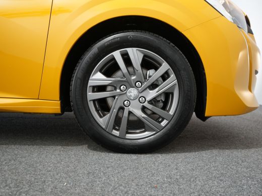 Peugeot 208 1.2 PureTech Active Pack | Airco | Apple Carplay/Android Auto|telefoonintegratie premium | Armste... ActivLease financial lease