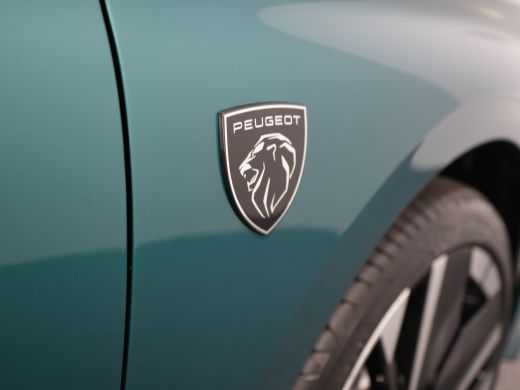 Peugeot 308 GT | Bekleding Alcantara/kunstleder | Driver Sport Pack | Elektrische parkeerrem ActivLease financial lease