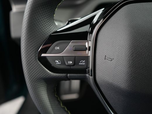 Peugeot 308 GT | Bekleding Alcantara/kunstleder | Driver Sport Pack | Elektrische parkeerrem ActivLease financial lease