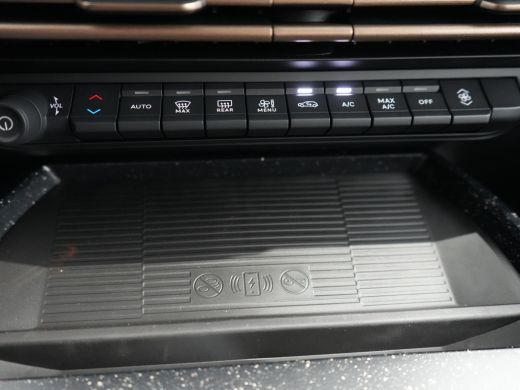 Lancia Ypsilon LX Automaat ActivLease financial lease