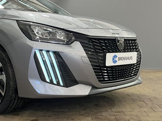 Peugeot 208 Style | Dashboard en deurpanelen in kunststof met carboneffect | Ecoled koplampen | Elektrisch ve... ActivLease financial lease