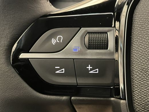 Peugeot 208 Style | Dashboard en deurpanelen in kunststof met carboneffect | Ecoled koplampen | Elektrisch ve... ActivLease financial lease