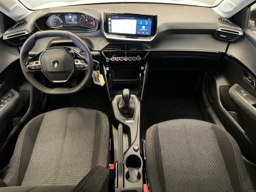 Peugeot 208 Style | Dashboard en deurpanelen in kunststof met carboneffect | Ecoled koplampen | Elektrisch ve... ActivLease financial lease