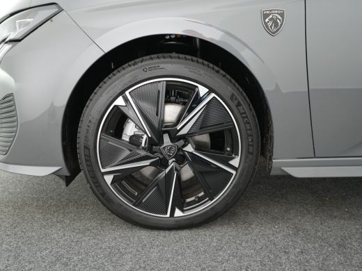 Peugeot e-308 | DEMO DEAL | GT Avantage EV 54 kWh | 11 kW lader | Navigatiesysteem | Sfeerverlichting ActivLease financial lease