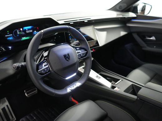 Peugeot e-308 | DEMO DEAL | GT Avantage EV 54 kWh | 11 kW lader | Navigatiesysteem | Sfeerverlichting ActivLease financial lease
