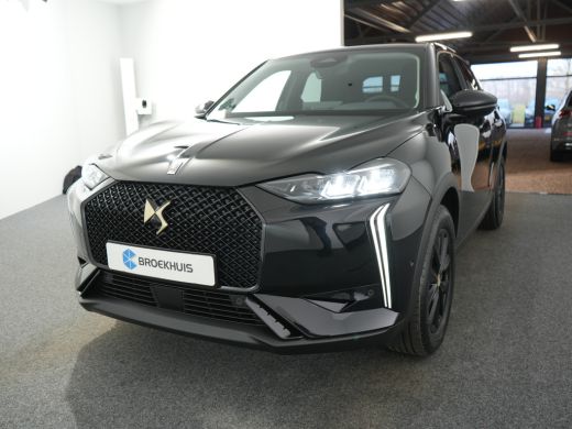 DS DS 3 Performance Line | 17" lichtmetalen velgen DUBLIN | DS Iris Navigatie System | Draadloze Apple Ca... ActivLease financial lease