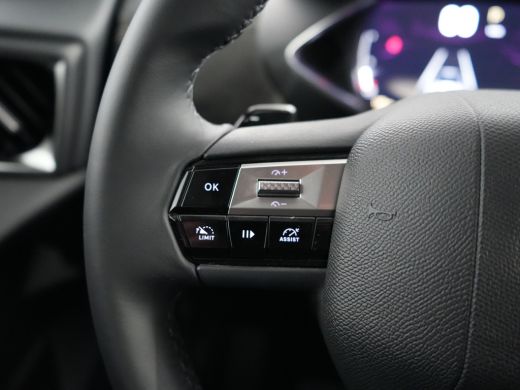 DS DS 3 Performance Line | 17" lichtmetalen velgen DUBLIN | DS Iris Navigatie System | Draadloze Apple Ca... ActivLease financial lease