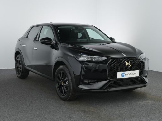 DS DS 3 Performance Line | 17" lichtmetalen velgen DUBLIN | DS Iris Navigatie System | Parkeersensoren ac... ActivLease financial lease