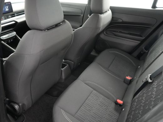 Fiat 600 Urban | 10,25" touchscreen radio met Bluetooth, DAB & USB | Automatische airconditioning | Cruise... ActivLease financial lease