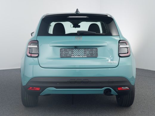 Fiat 600 Urban | 10,25" touchscreen radio met Bluetooth, DAB & USB | Automatische airconditioning | Cruise... ActivLease financial lease