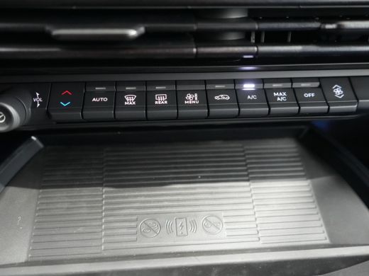 Lancia Ypsilon HF Automaat ActivLease financial lease