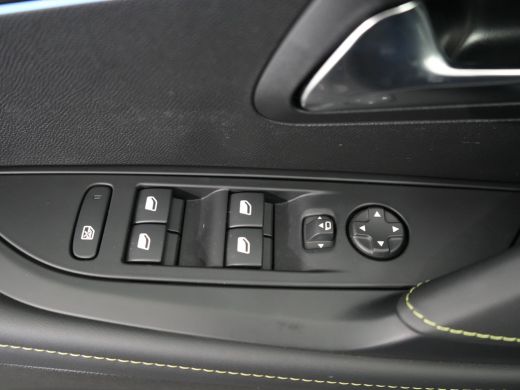 Peugeot 208 Hybrid 100 e-DCS6 GT | Achteruitrijcamera | Apple Carplay/Android Auto|telefoonintegratie premium... ActivLease financial lease