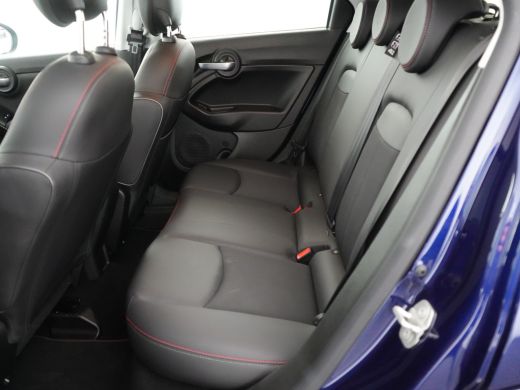 Fiat 500X 1.5 Hybrid Sport | Achterbank in delen neerklapbaar | Achteruitrijcamera | Airco (automatisch) ActivLease financial lease