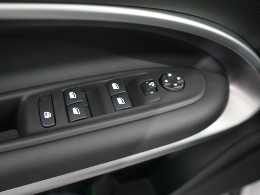 Jeep Avenger 1.2T 4xe Overland Automaat | Achteruitrijcamera | Airco (automatisch) | Apple Carplay/Android Aut... ActivLease financial lease