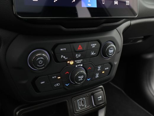 Jeep Renegade 1.5T e-Hybrid Summit Automaat | Achteruitrijcamera | Apple Carplay/Android Auto|telefoonintegrati... ActivLease financial lease