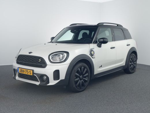 Mini Countryman 2.0 Cooper S E ALL4 Chili | Achterbank in delen neerklapbaar | Achteruitrijcamera | Afwijkende da... ActivLease financial lease