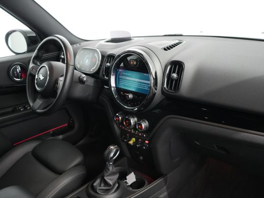 Mini Countryman 2.0 Cooper S E ALL4 Chili | Achterbank in delen neerklapbaar | Achteruitrijcamera | Afwijkende da... ActivLease financial lease