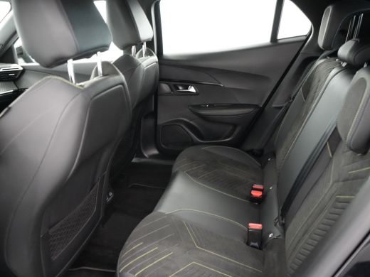Peugeot 2008 1.2 PureTech 130 GT Automaat | Achterbank in delen neerklapbaar | Achteruitrijcamera | Actieve no... ActivLease financial lease
