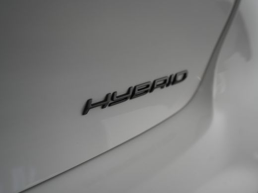 Peugeot 208 Style | Dashboard en deurpanelen in kunststof met carboneffect | Ecoled koplampen | Elektrisch ve... ActivLease financial lease