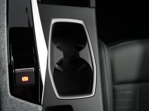 Peugeot 3008 | Demo Deal | 1.2 Hybrid 145 GT Exclusive | Apple Carplay/Android Auto|telefoonintegratie premium... ActivLease financial lease