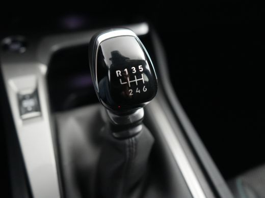 Peugeot 308 1.2 PureTech Allure | Achteruitrijcamera | Apple Carplay/Android Auto|telefoonintegratie premium ... ActivLease financial lease