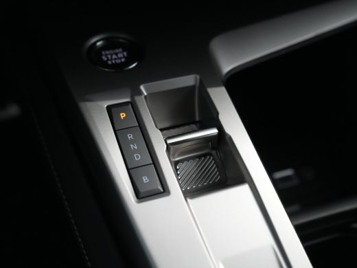 Peugeot 308 1.6 Plug-in Hybrid 225 GT | Achteruitrijcamera | Apple Carplay/Android Auto|telefoonintegratie pr... ActivLease financial lease