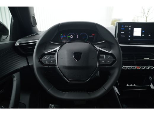 Peugeot e-2008 Allure Advantage | Advanced Active Safety Brake met camera en radar | Climate Control | Dashboard... ActivLease financial lease