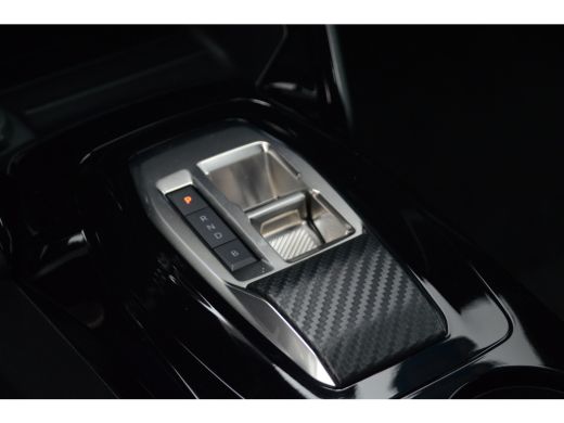 Peugeot e-2008 Allure Advantage | Advanced Active Safety Brake met camera en radar | Climate Control | Dashboard... ActivLease financial lease