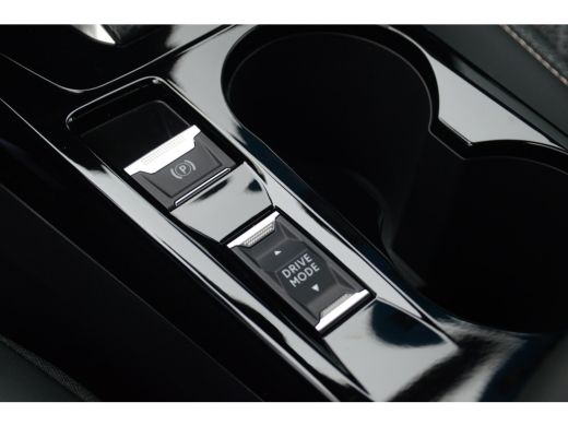 Peugeot e-2008 Allure Advantage | Advanced Active Safety Brake met camera en radar | Climate Control | Dashboard... ActivLease financial lease
