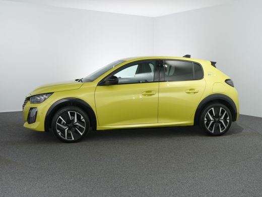 Peugeot e-208 | Demo Deal | EV GT Avantage 51 kWh | Bestuurdersstoel met massage | Camera voor | Electronic cli... ActivLease financial lease
