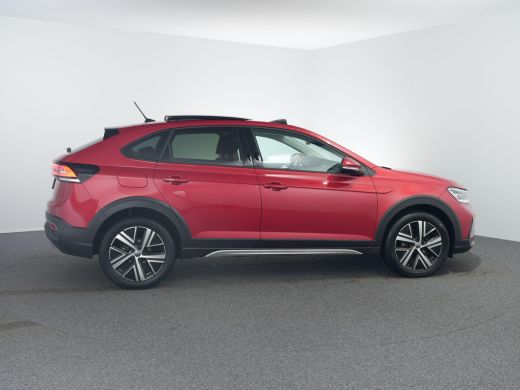 Volkswagen Taigo 1.0 TSI Style | Achterbank in delen neerklapbaar | Achteruitrijcamera | Airco (automatisch) ActivLease financial lease