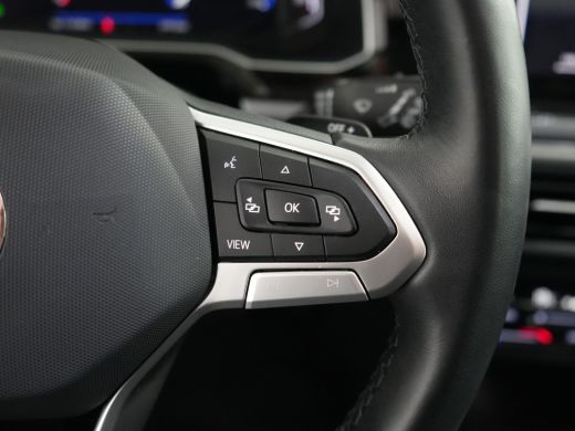 Volkswagen Taigo 1.0 TSI Style | Achterbank in delen neerklapbaar | Achteruitrijcamera | Airco (automatisch) ActivLease financial lease