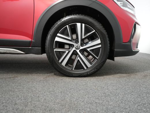 Volkswagen Taigo 1.0 TSI Style | Achterbank in delen neerklapbaar | Achteruitrijcamera | Airco (automatisch) ActivLease financial lease