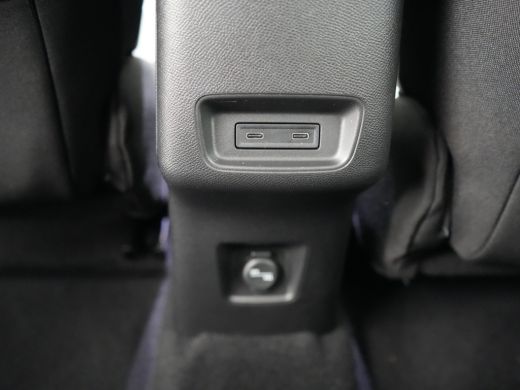 Citroën &euml;-C3 Max 113pk 44 kWh | Achteruitrijcamera | Armsteun voor | Bandenspanningscontrolesysteem ActivLease financial lease