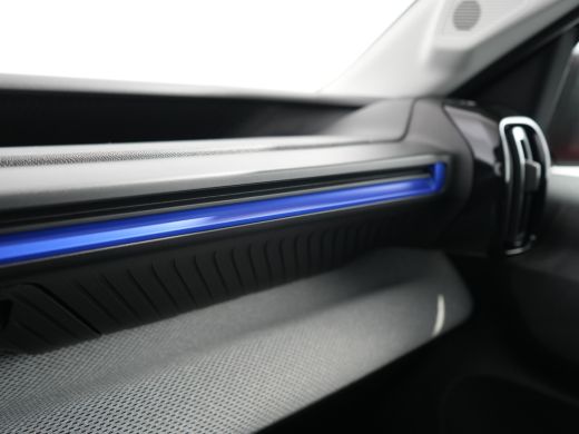 Citroën &euml;-C3 Plus | Boordlader 11kW - 3 fasen | Dagrijverlichting | Koplampen met ECO LED verlichting ActivLease financial lease