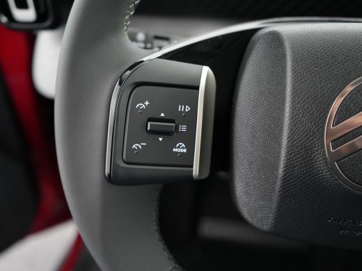 Citroën &euml;-C3 Plus | Boordlader 11kW - 3 fasen | Dagrijverlichting | Koplampen met ECO LED verlichting ActivLease financial lease