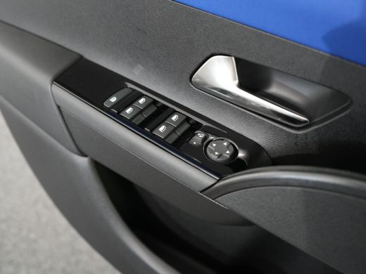 Lancia Ypsilon HF Line Automaat ActivLease financial lease