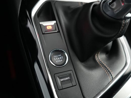 Peugeot 3008 1.2 PureTech GT | Achteruitrijcamera | Apple Carplay/Android Auto|telefoonintegratie premium | Ar... ActivLease financial lease