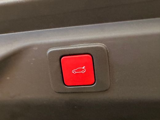 Peugeot 3008 GT | Advanced Active Safety Brake met camera en radar (Pack Safety Plus) | Climate Control | Elek... ActivLease financial lease